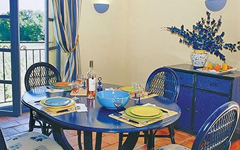 gite var viticole bleu